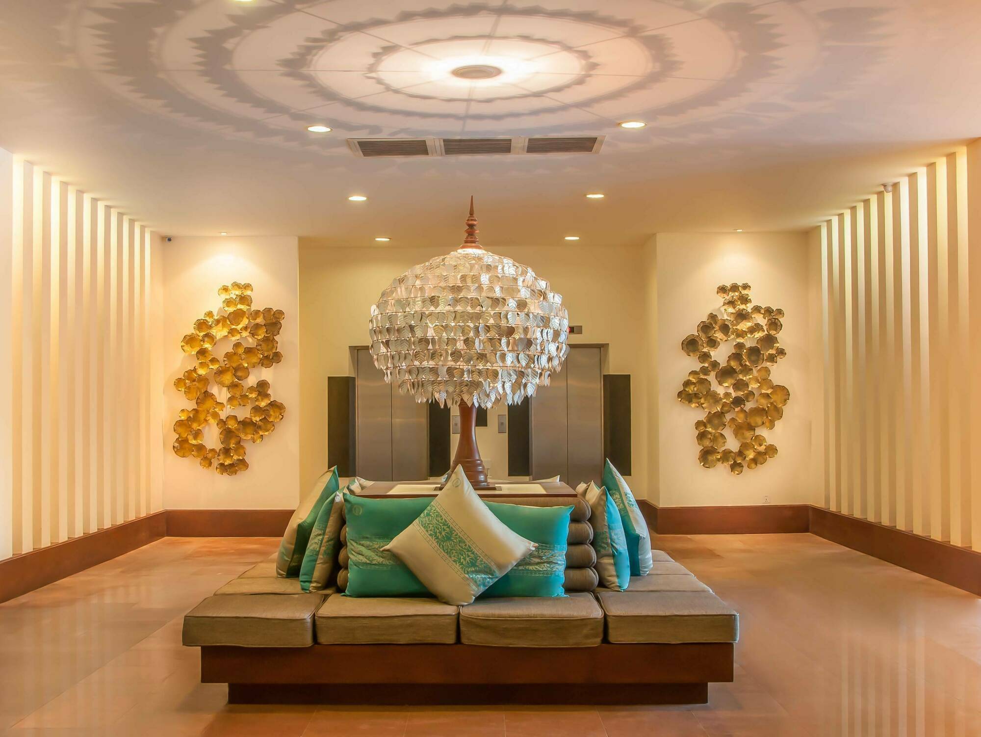 Resort Lotus Blanc 5*