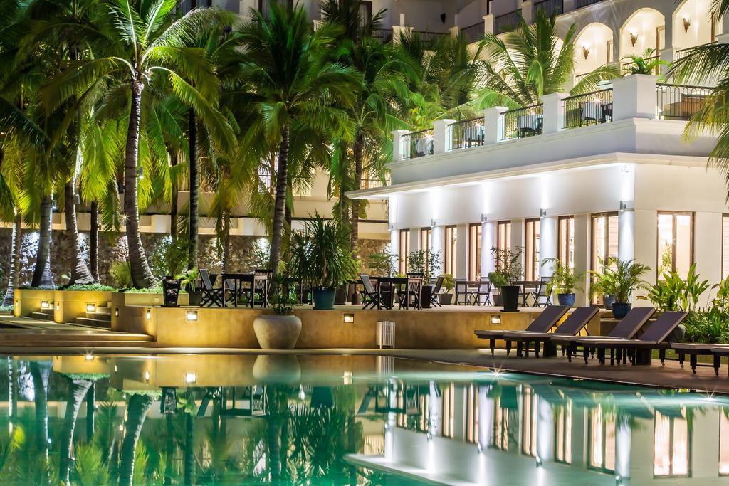 Lotus Blanc Resort 5*