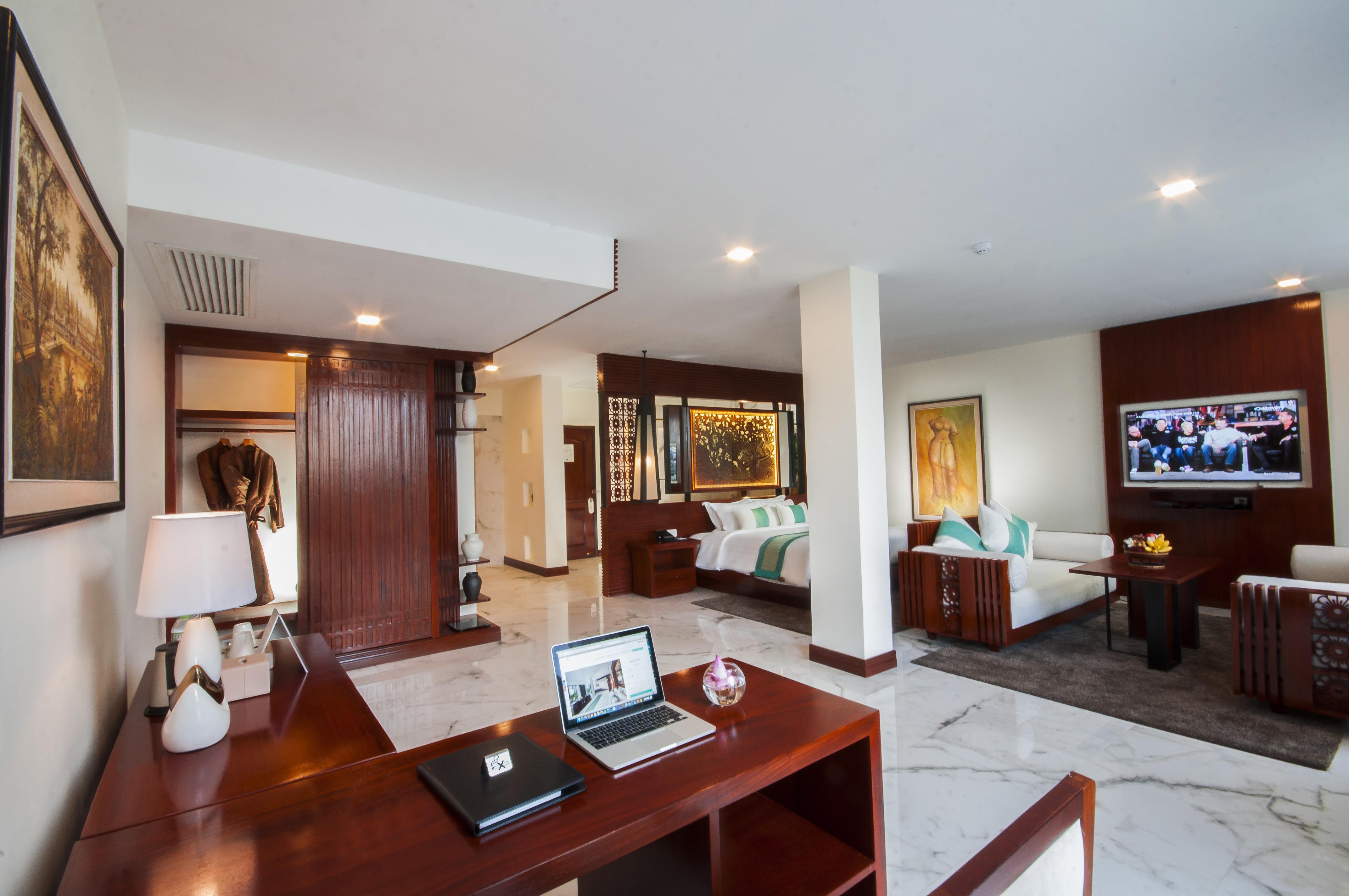 Lotus Blanc Resort